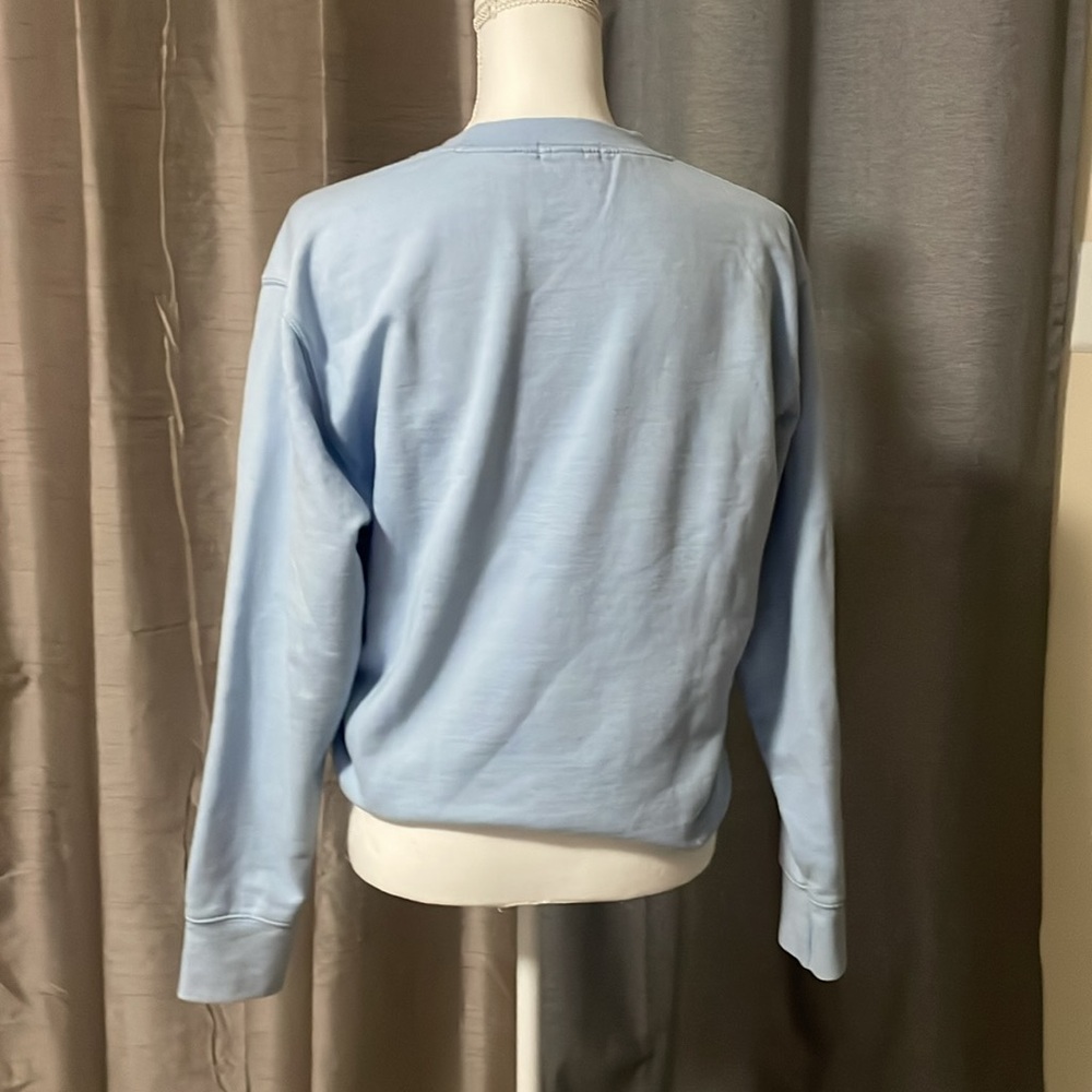 This is a Boohoo sky blue Mont Blanc graphic print sweatshirt. Size M - Picture 4 of 6